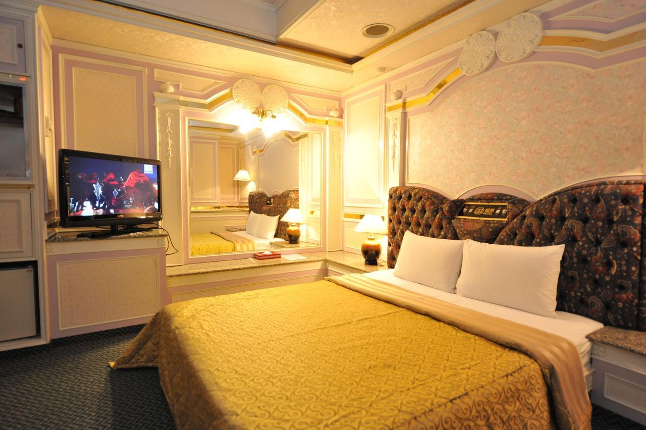 Cyue Chao Hotel Taoyuan Zewnętrze zdjęcie